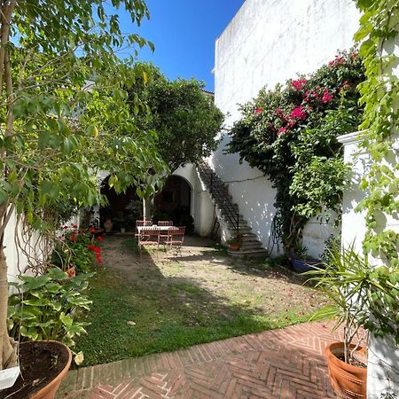 Espectacular Casa Indiana En Primera Linea De Mar Vilassar De Mar Bagian luar foto